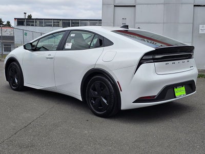 2026 Toyota Prius Plug-in Hybrid SE