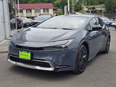2026 Toyota Prius Plug-In Hybrid SE