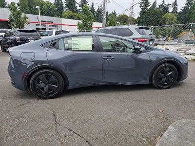 2026 Toyota Prius Plug-In Hybrid SE