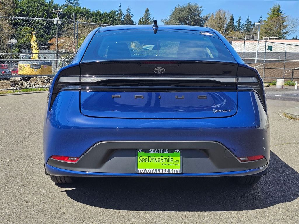 2026 Toyota Prius Plug-In Hybrid SE
