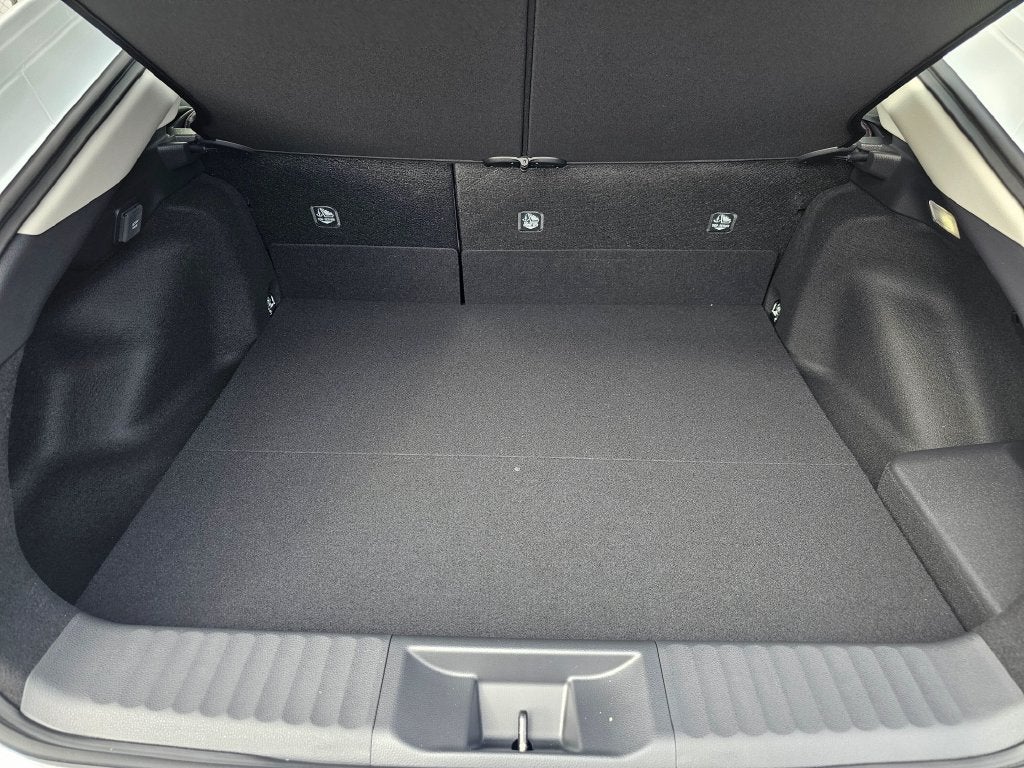 2027 Toyota Prius Plug-in Hybrid XSE Premium