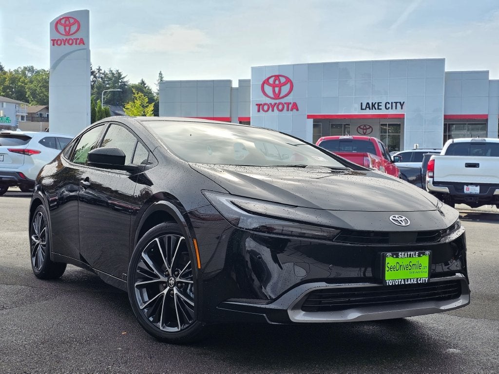 2027 Toyota Prius XLE AWD