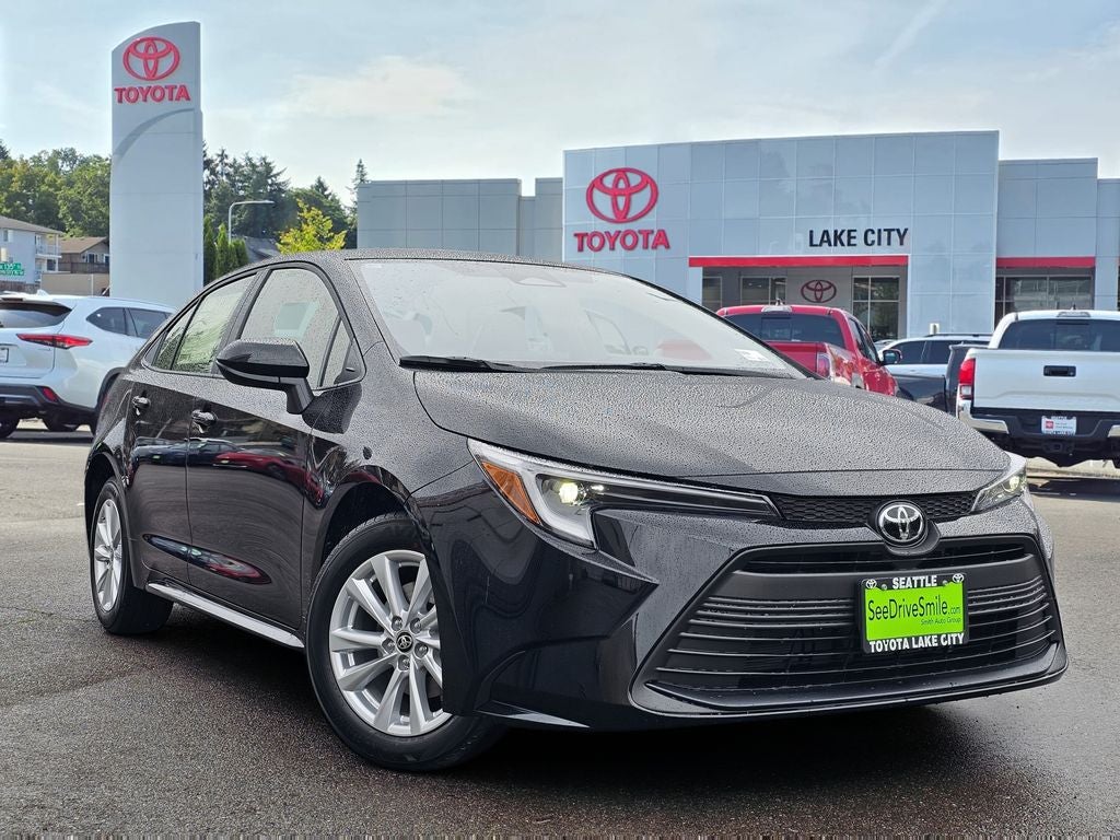 2026 Toyota Corolla Hybrid LE