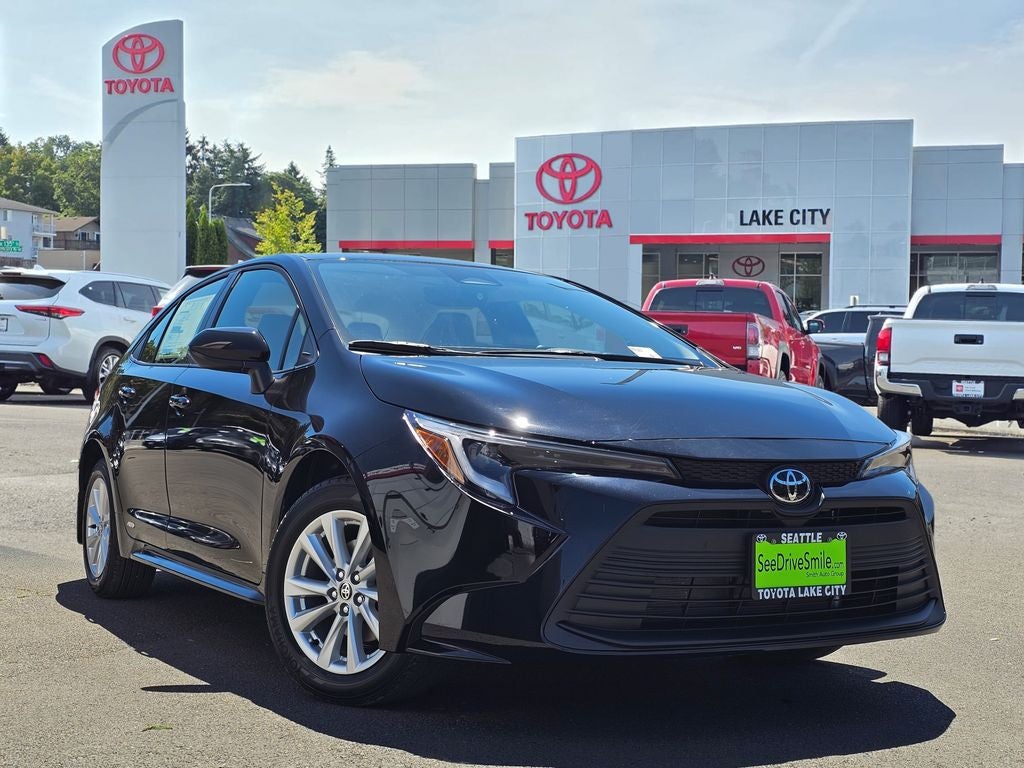 2026 Toyota Corolla Hybrid LE