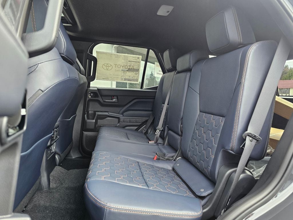 2026 Toyota 4Runner i-FORCE MAX Hybrid Platinum