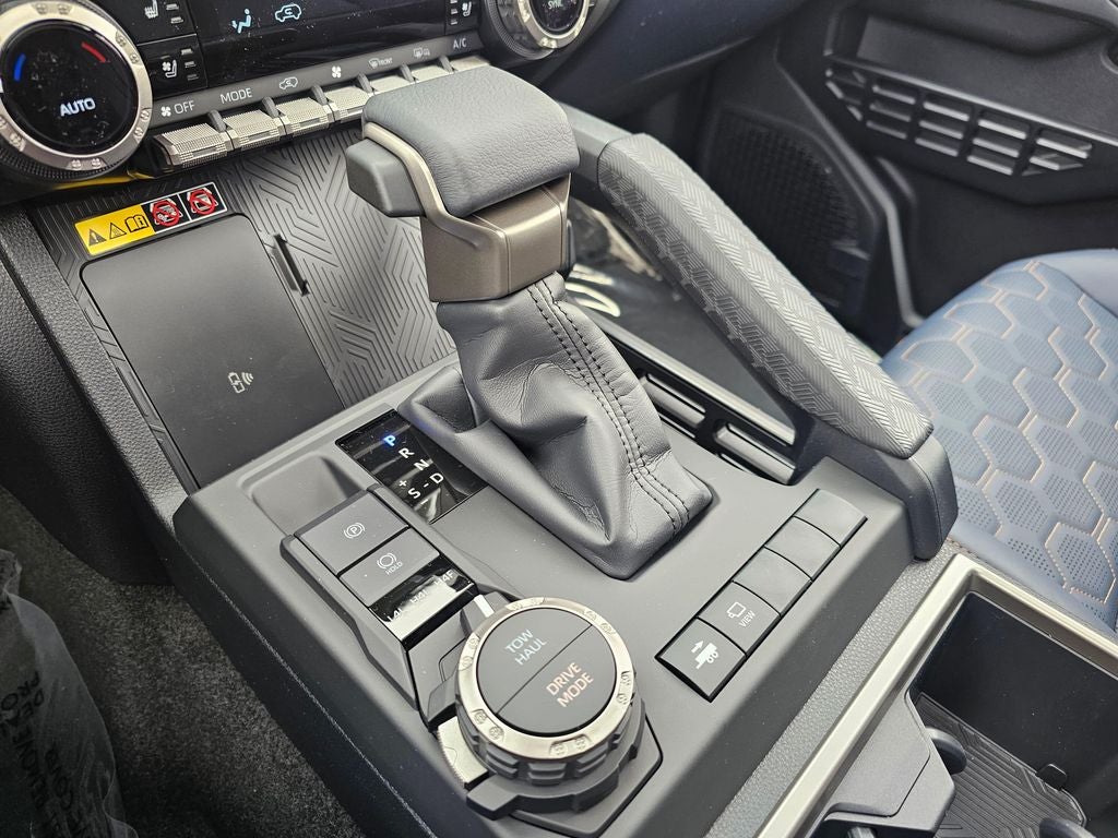 2026 Toyota 4Runner i-FORCE MAX Hybrid Platinum