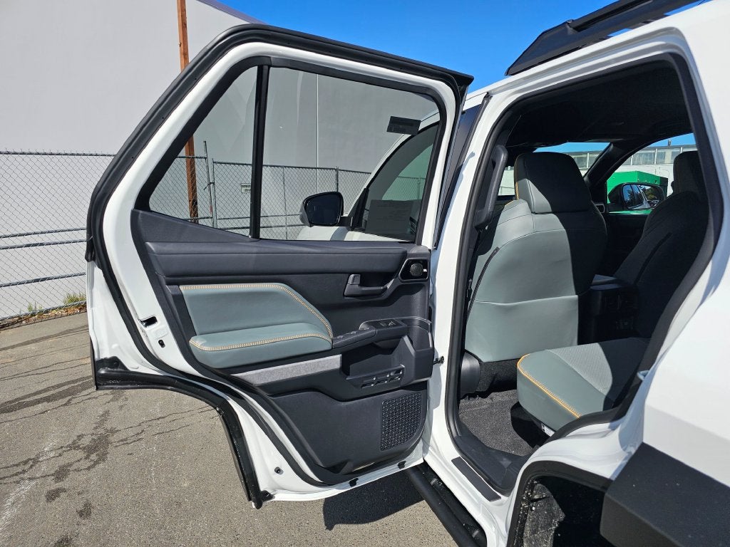 2026 Toyota 4Runner i-FORCE MAX Trailhunter