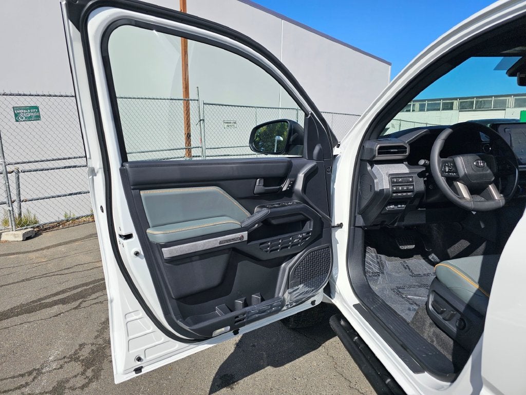 2026 Toyota 4Runner i-FORCE MAX Trailhunter