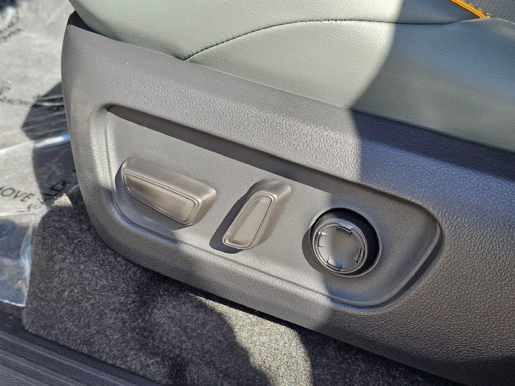 2026 Toyota 4Runner i-FORCE MAX Trailhunter