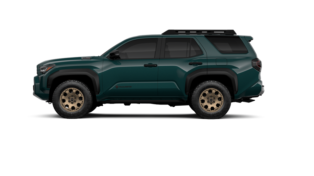 2026 Toyota 4Runner i-FORCE MAX Trailhunter