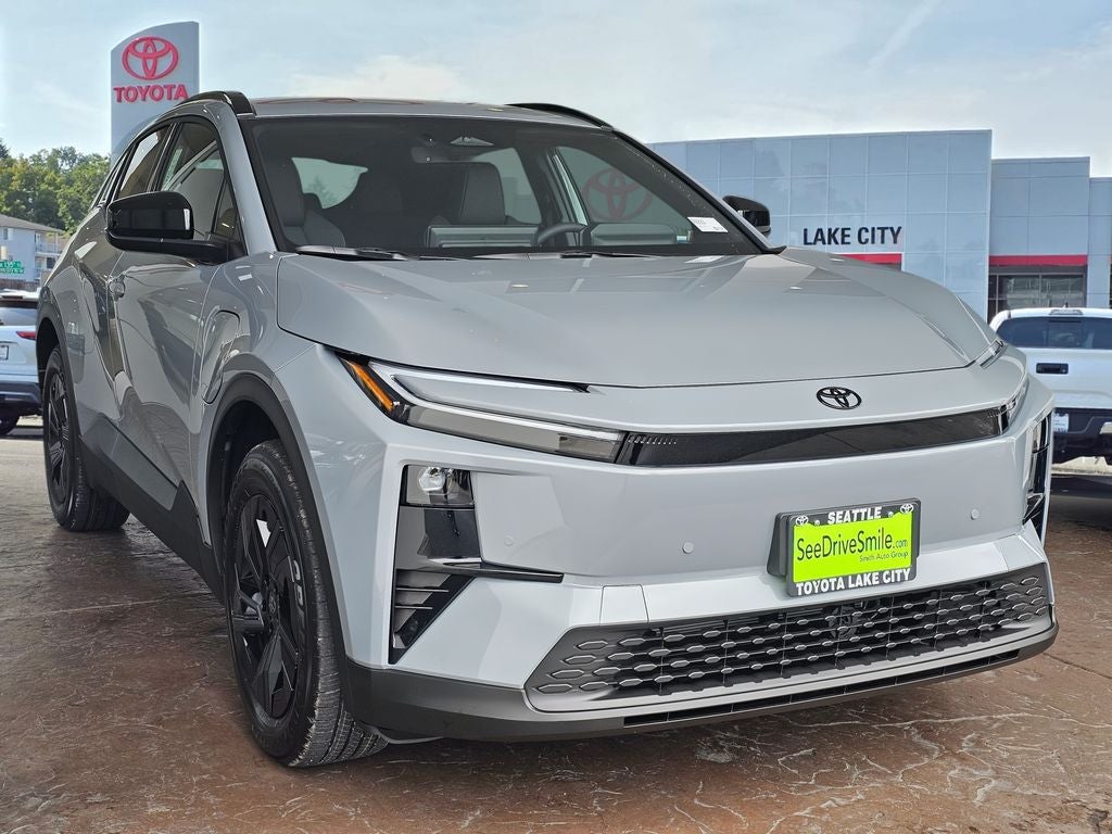 2026 Toyota C-HR SE