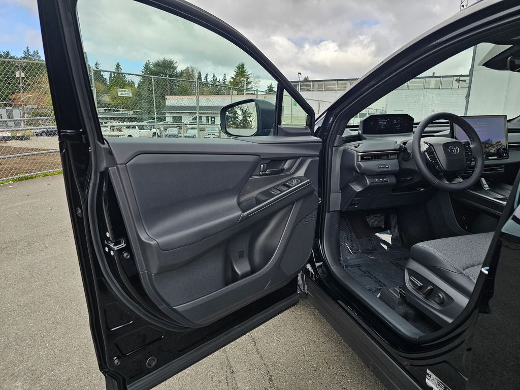 2026 Toyota bZ XLE Plus