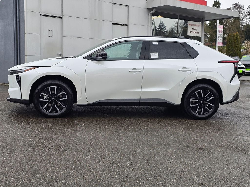 2026 Toyota bZ XLE Plus