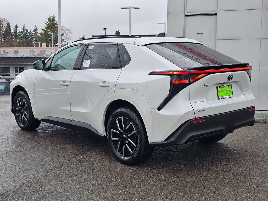 2026 Toyota bZ XLE Plus
