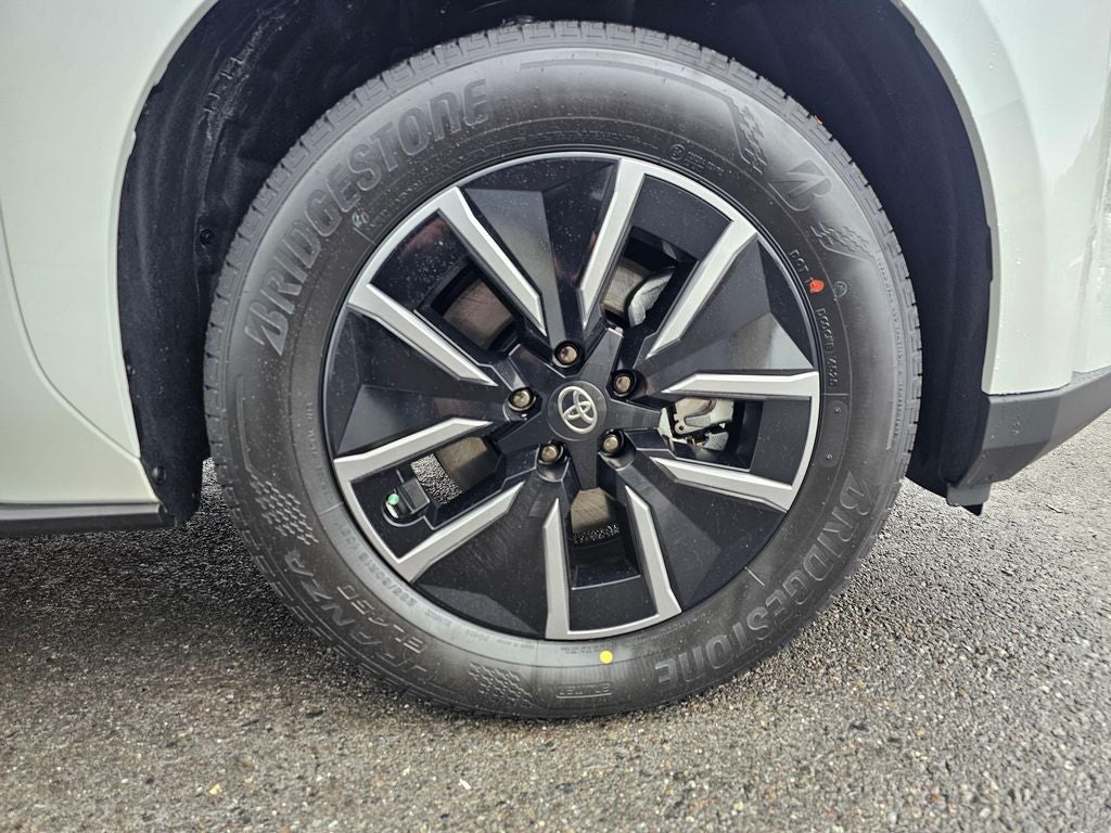 2026 Toyota bZ XLE Plus