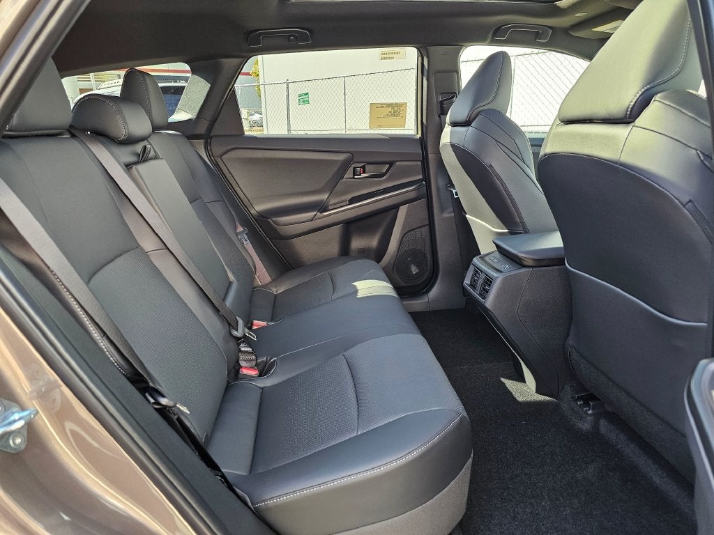 2027 Toyota bZ Woodland bZ Woodland Premium