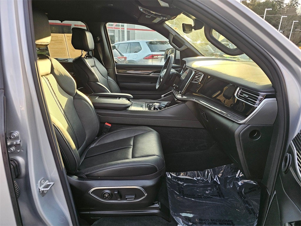 2022 Jeep Wagoneer Series III