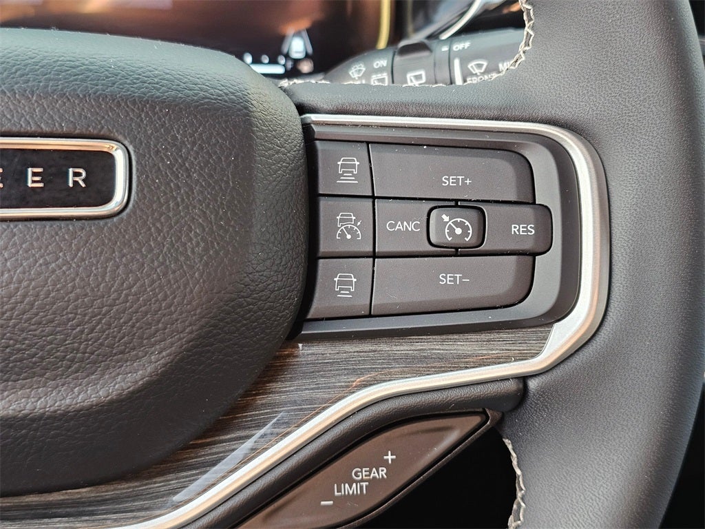 2022 Jeep Wagoneer Series III