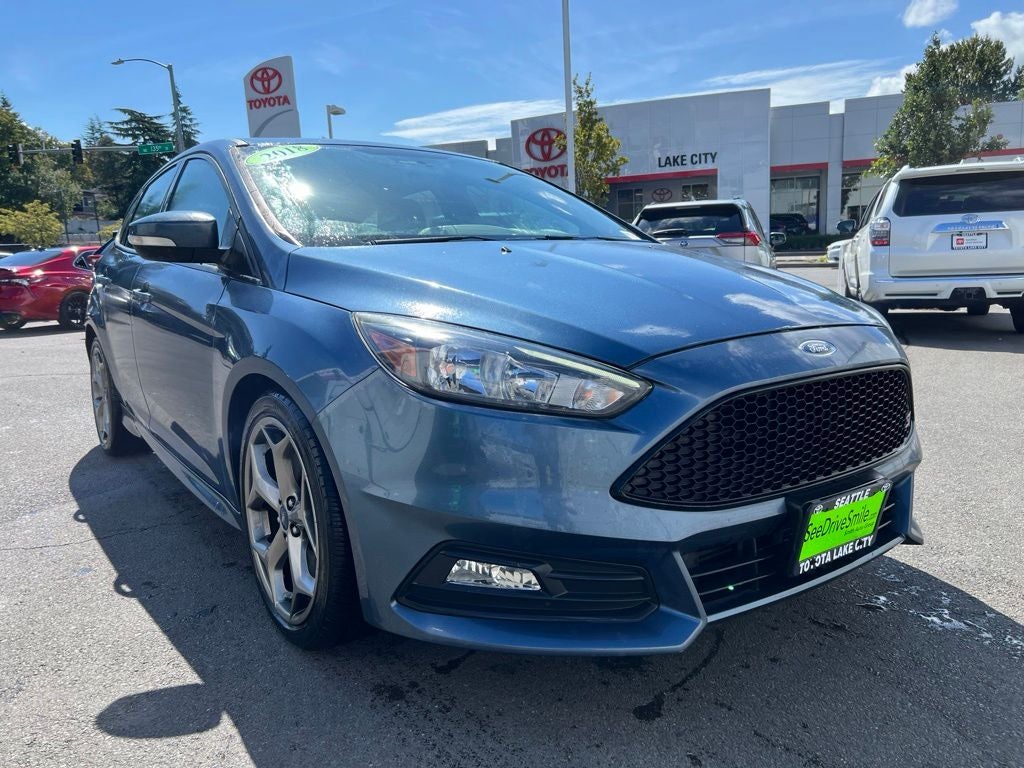 2018 Ford Focus ST