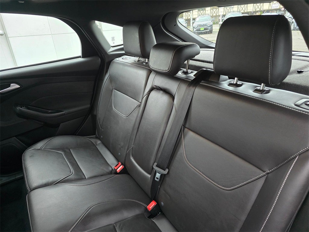 2017 Ford Focus ST ST2- 6-SPEED MANUAL TRANSMISSION