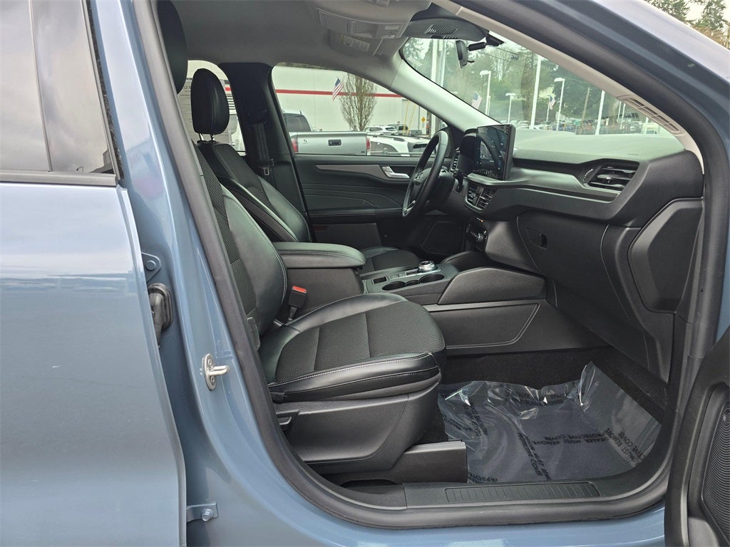 2024 Ford Escape Plug-In Hybrid Base