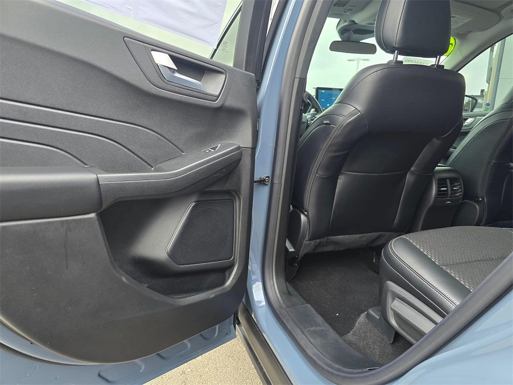 2024 Ford Escape Plug-In Hybrid Base