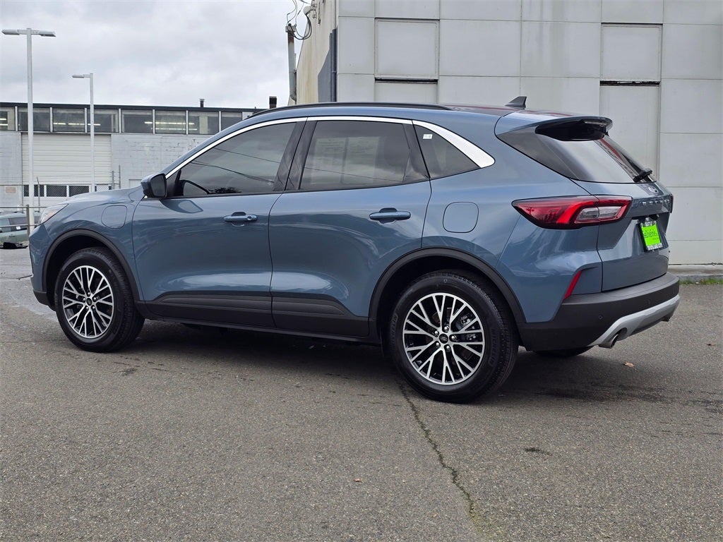 2024 Ford Escape Plug-In Hybrid Base