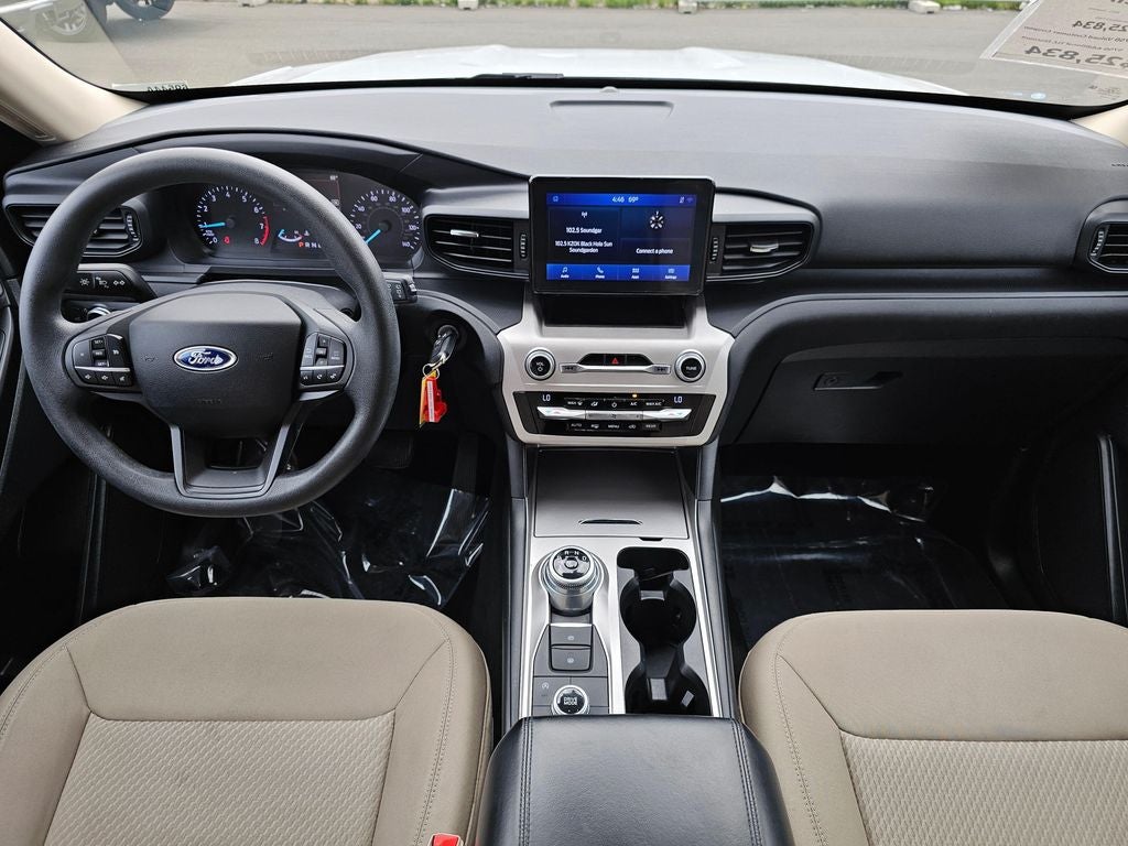 2021 Ford Explorer Base
