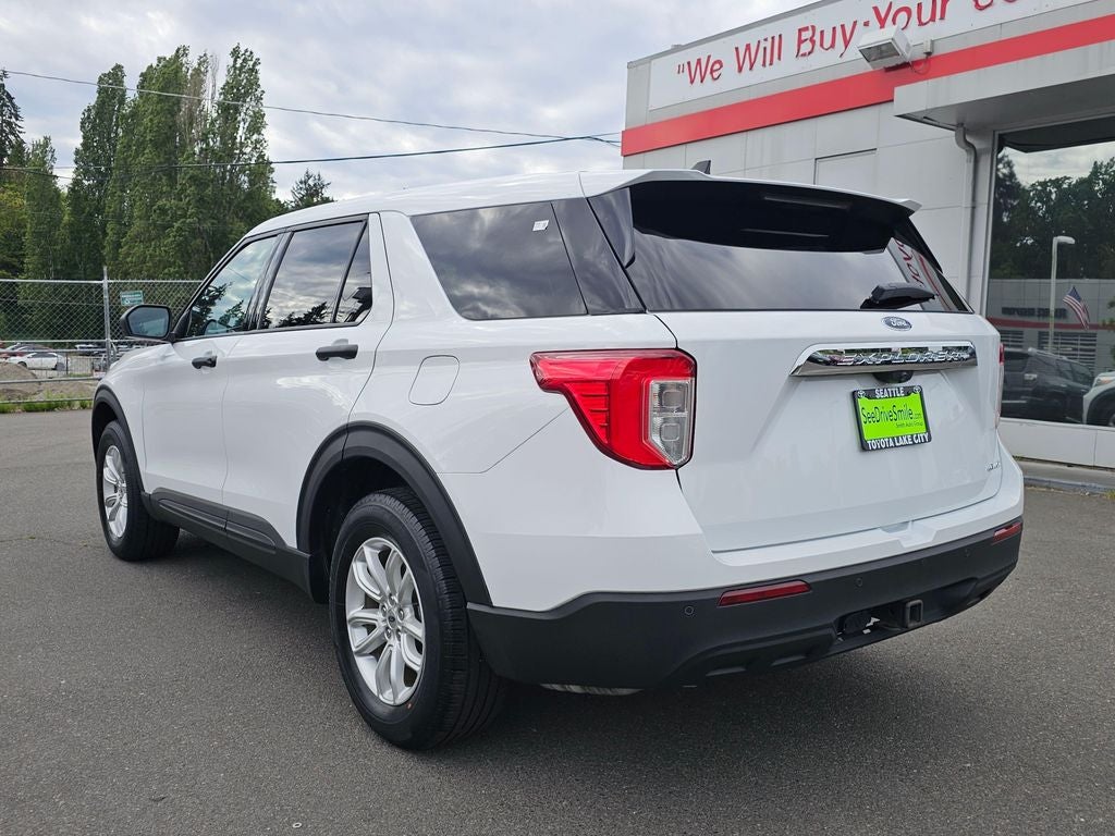 2021 Ford Explorer Base