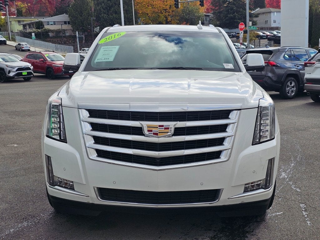 2016 Cadillac Escalade ESV Luxury