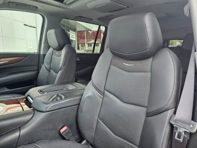 2016 Cadillac Escalade ESV Luxury
