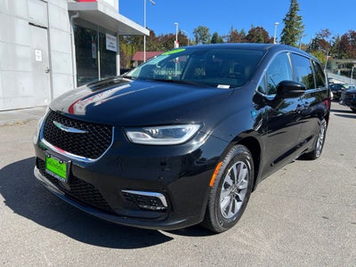 2024 Chrysler Pacifica Hybrid Select S Appearance