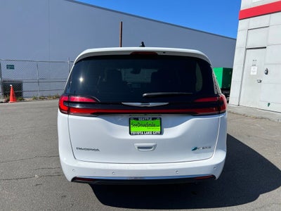 2024 Chrysler Pacifica Hybrid Select S Appearance
