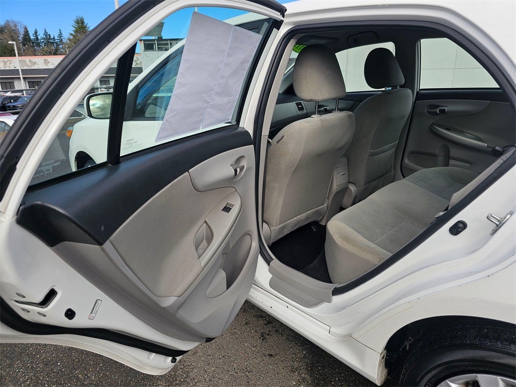 2012 Toyota Corolla LE