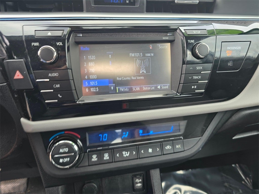 2015 Toyota Corolla LE