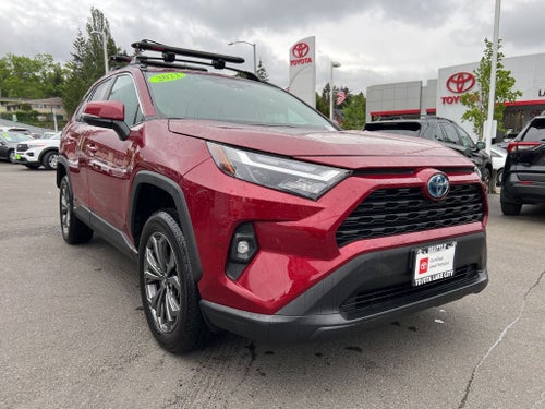 2022 Toyota RAV4 Hybrid XLE Premium