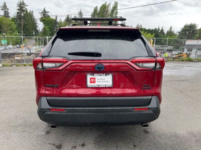 2022 Toyota RAV4 Hybrid XLE Premium