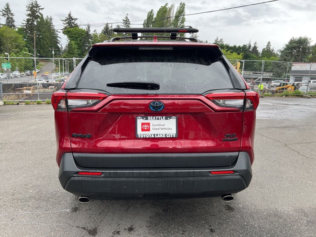 2022 Toyota RAV4 Hybrid XLE Premium