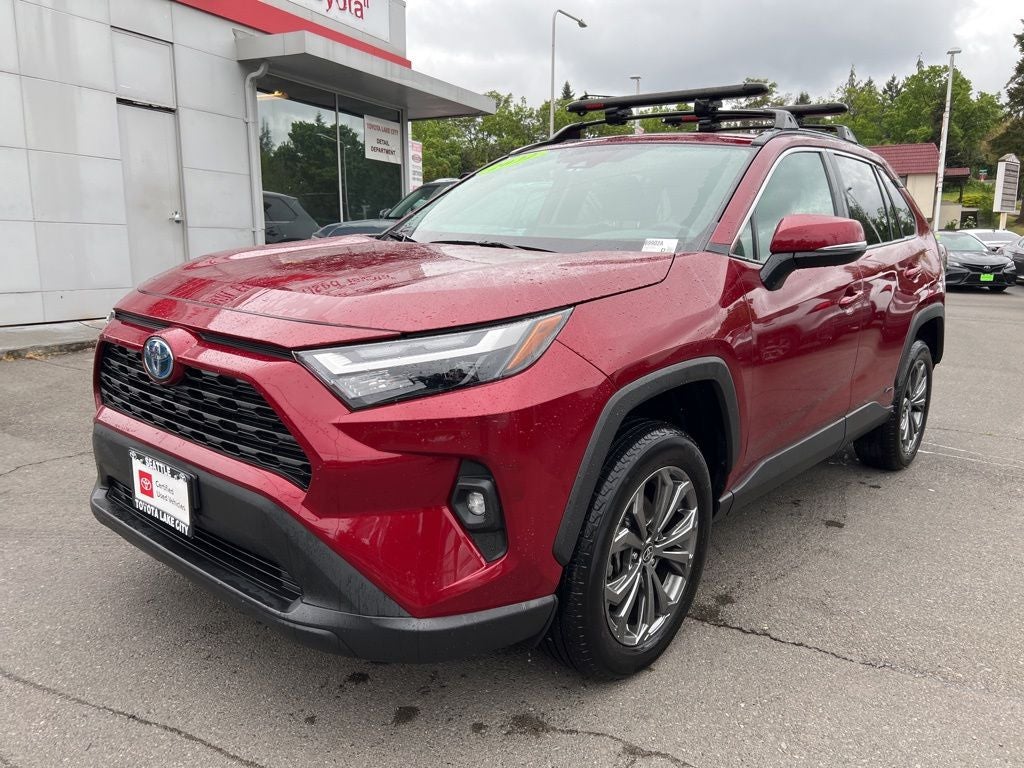 2022 Toyota RAV4 Hybrid XLE Premium