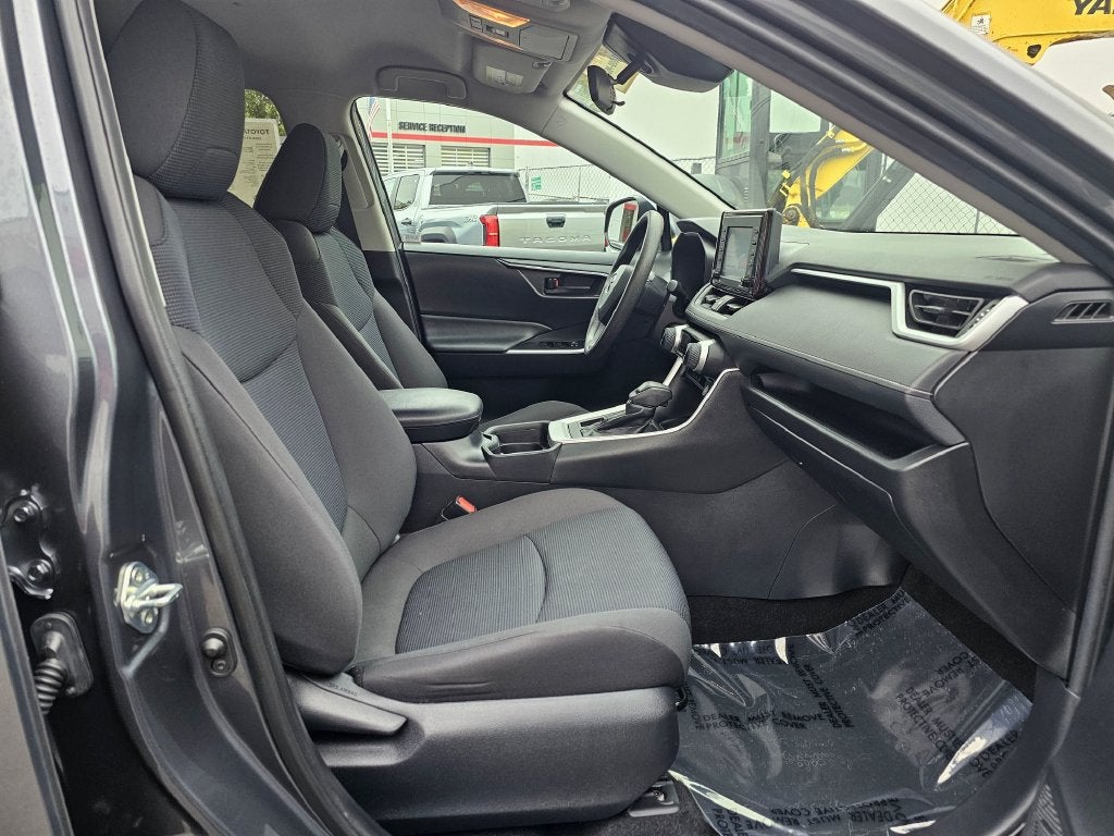 2021 Toyota RAV4 LE -AWD