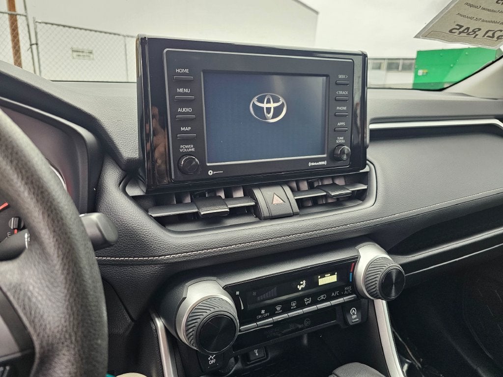 2021 Toyota RAV4 LE -AWD
