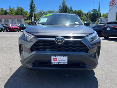 2025 Toyota RAV4 LE