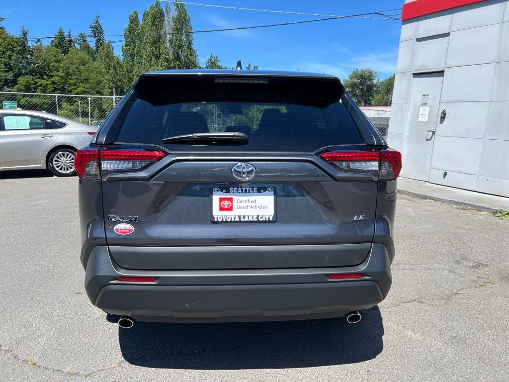 2025 Toyota RAV4 LE