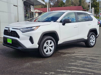 2025 Toyota RAV4 LE