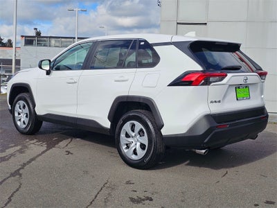 2025 Toyota RAV4 LE
