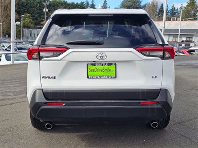 2025 Toyota RAV4 LE