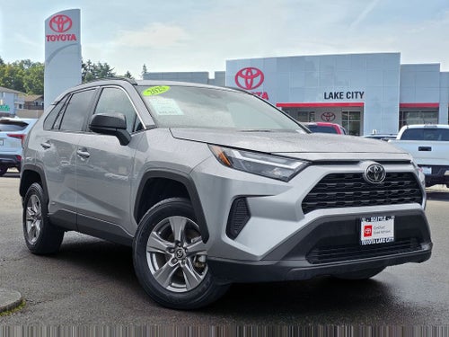 2025 Toyota RAV4 Hybrid LE