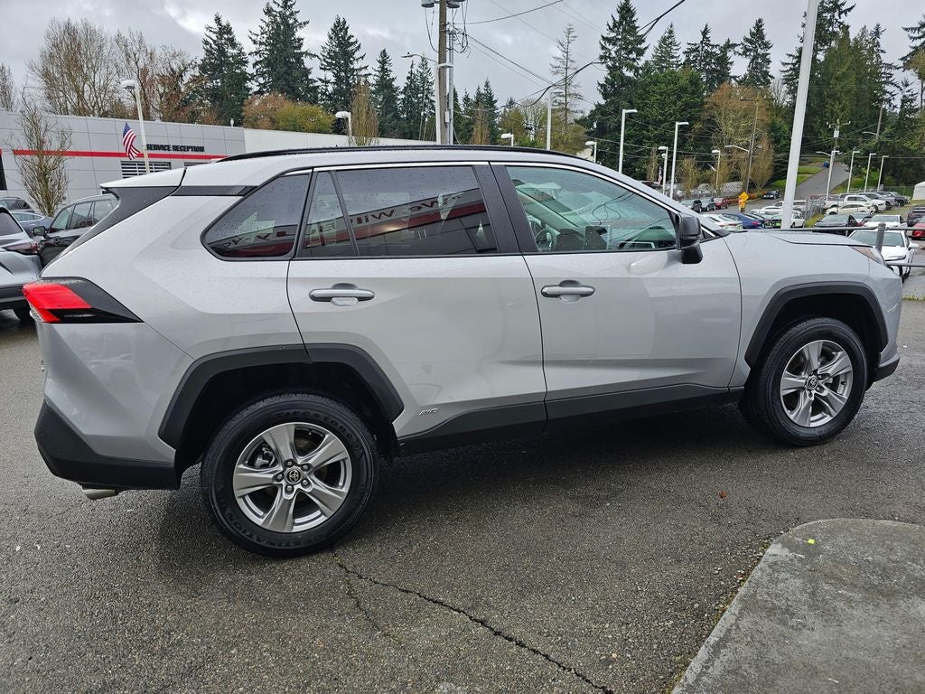 2025 Toyota RAV4 Hybrid LE