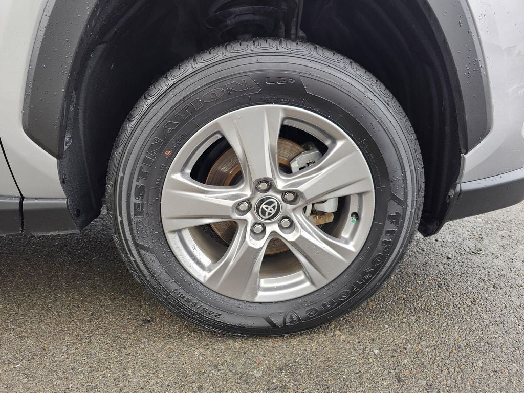 2025 Toyota RAV4 Hybrid LE