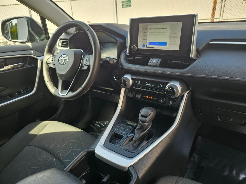 2023 Toyota RAV4 XLE -AWD